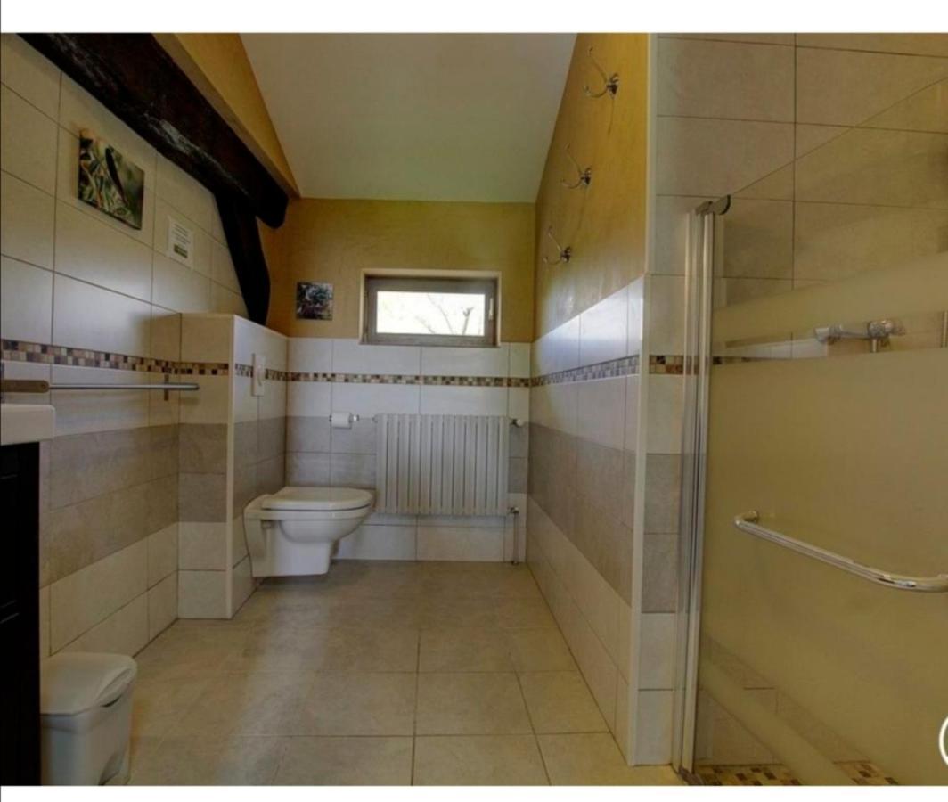Chambres D'Hotes Les Vignes Montcet Zewnętrze zdjęcie