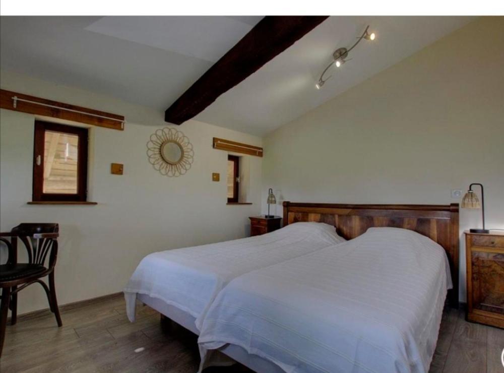 Chambres D'Hotes Les Vignes Montcet Zewnętrze zdjęcie